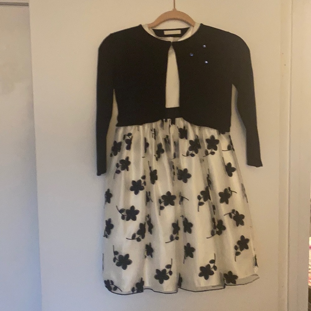 👑 Pretty Holiday Dress For A Princess 👑